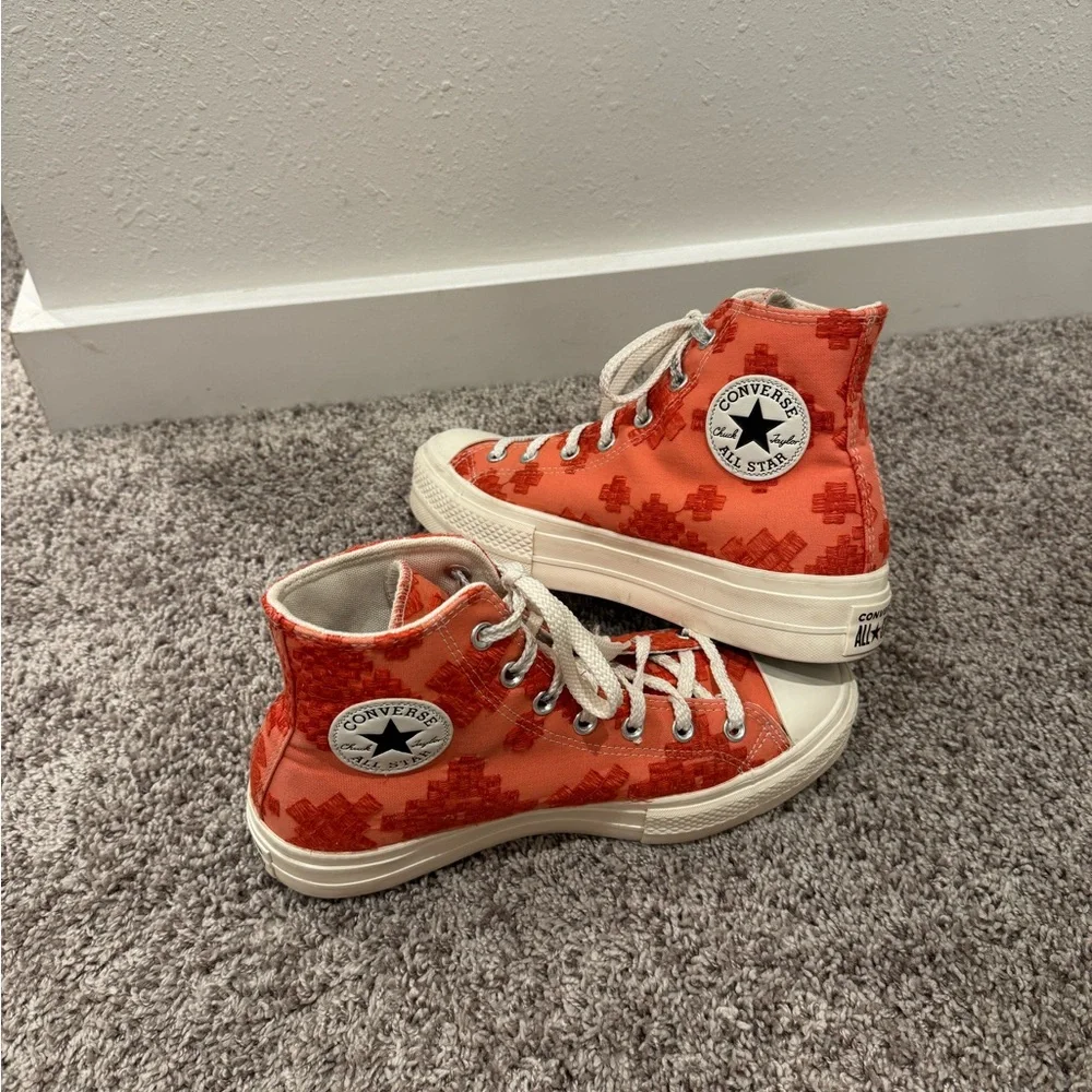 Unique peach orange Converse platform high tops size 9 embroidery design